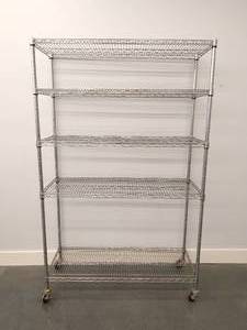 lot 123 image: Rolling Metal Shelf
