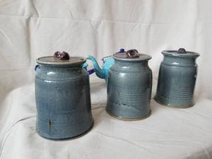 Mixed Lot of Pottery and Enamelware