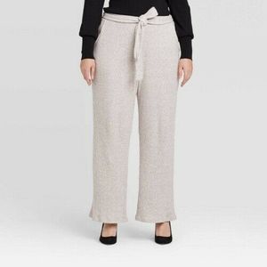 6 New Pair of Womens Ribbed Pants