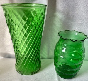 lot 58 image: Green, Green, Green Glassware