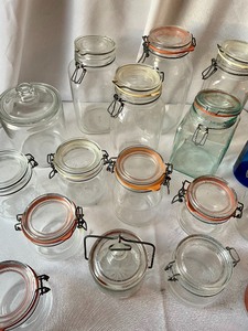 lot 73 image: 17 Covered Jars