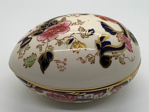 lot 17 image: Masons Ironstone- Transferware Egg