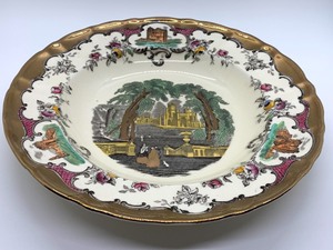 lot 19 image: Four Pieces of Transferware by Masons
