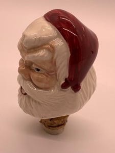 lot 24 image: Vintage Santa Bottle Stopper