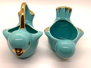 lot 36 image: Vallano Star Blue Bird CreamSugar Set