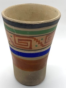lot 106 image: Juarez Mexico Pottery Vase and More