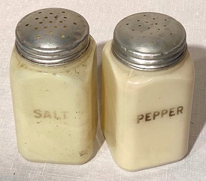 lot 103 image: Antique Set of Salt and Pepper Shakers