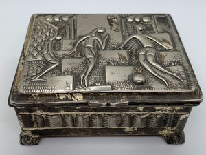 lot 143 image: Art Deco Metal Box