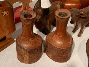 lot 137 image: Variety of Vintage Wood Items