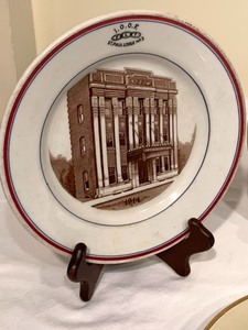 lot 166 image: 1914 I.O.O.F. St. Paul Lodge Plates and More