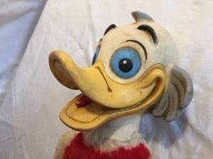 lot 221 image: Vintage Childs Duck Toy