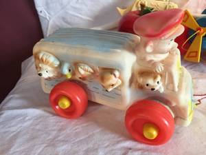 lot 228 image: Vintage Toys