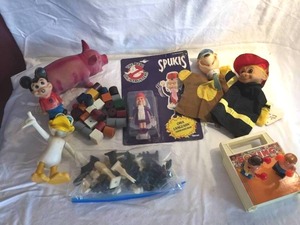 lot 241 image: Vintage Toy Items