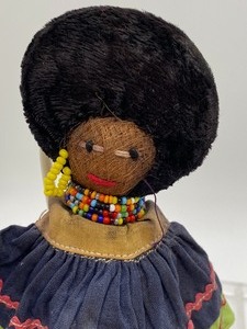 lot 261 image: Seminole Native American Doll