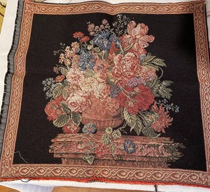 lot 286 image: Lot of Tapestrys