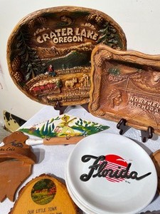 lot 308 image: Travel Memorabilia