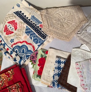 lot 198 image: Vintage Linens and More