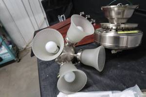 lot 27 image: CEILING FAN