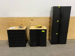 lot 26 image: HUSKY Lot of 5-  Garage Cabinets (3 Tops and 2 Bottoms)