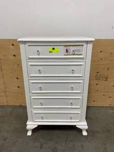 lot 56 image: 5- Drawer Dresser (31 W x 51 12 T x 17 D) in White
