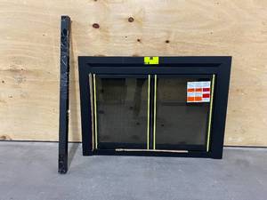lot 61 image: Fireplace Door
