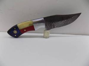 Damascus Steel Fixed Blade Knife With Leather Sheath
