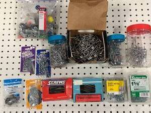 Lot Of Fasteners�