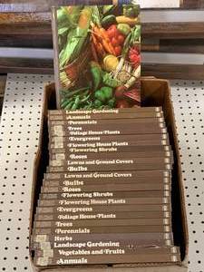 Lot Of 25 Encyclopedia of Gardening Books�