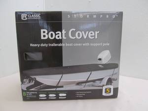 lot 3 image: Storm Pro boat cover