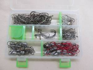 lot 18 image: tackle organizer ,bait