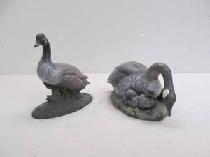 lot 34 image: geese dcor
