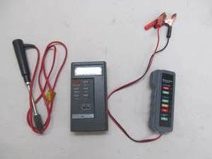 lot 52 image: Davis digital Thermometer, battery mate