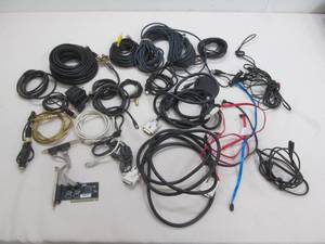 lot 54 image: computer cables