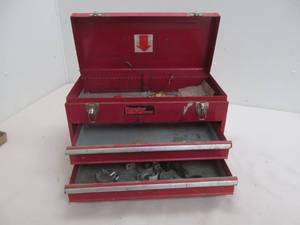 lot 60 image: Popular mechanics tool case