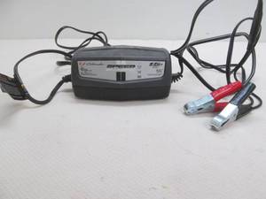 lot 64 image: Schumacher speed charger