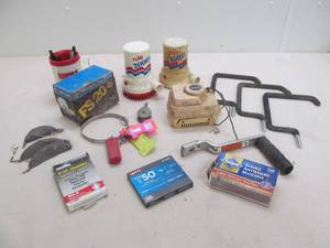 lot 163 image: fishing supplies