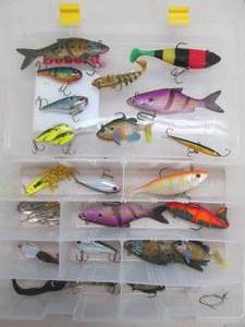 lot 185 image: fishing supplies