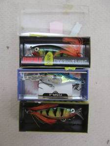 lot 189 image: fishing supplies