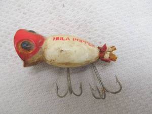 lot 220 image: vintage fishing lure