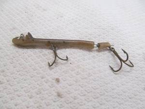 lot 222 image: vintage fishing lure