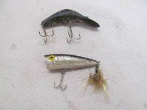 lot 227 image: vintage fishing lure