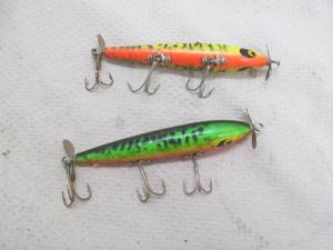 lot 228 image: vintage fishing lure