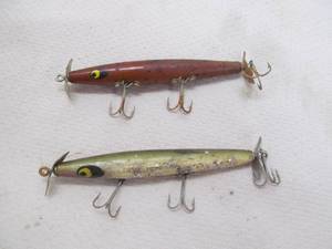 lot 234 image: vintage fishing lure