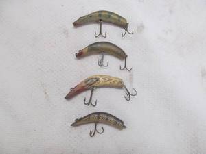 lot 237 image: vintage lures