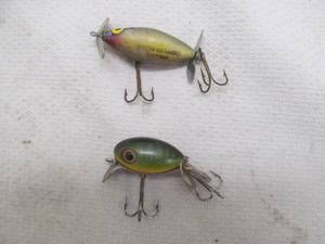 lot 240 image: vintage lures