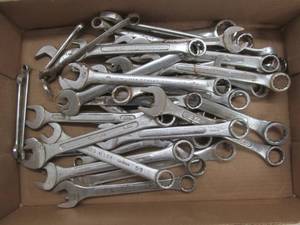 lot 270 image: tools