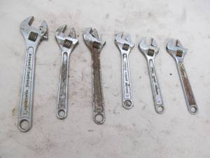 lot 275 image: tools