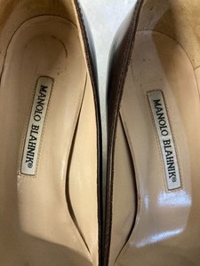 Monolo Blahnik Brown Pump
