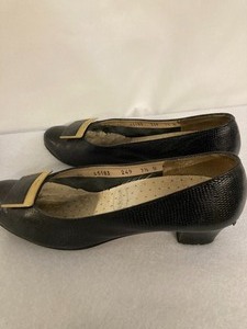 Salvatore Ferragamo Low Black Pump