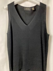 Dana Buchman Sweater Set